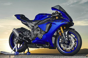 WATCH THE 2020 YAMAHA R1 REVIEW BY MOTORCYCLENEWS.COM